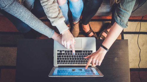 Armstrong - Blog - ¿Por qué una PYME debe contar con una plataforma de evaluación para sus procesos de reclutamiento?