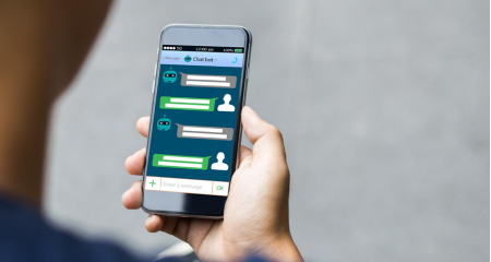 Armstrong - Blog - Chatbots de WhatsApp: Transformando la experiencia de Reclutamiento