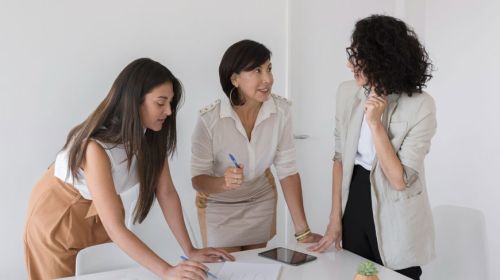 Armstrong - Blog - ¿Cuánto tiempo se necesita para brillar en un nuevo trabajo? 