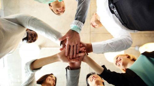 Armstrong - Blog - 5 maneras de motivar a tu equipo sin gastar recursos