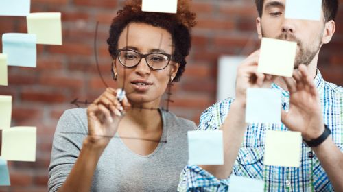 Armstrong - Blog - ¿Cómo ser líder en un entorno VUCA?