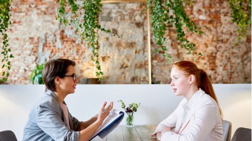 Armstrong - Blog - El costo de “venderte” como alguien que no eres al buscar trabajo (y cómo evitarlo)